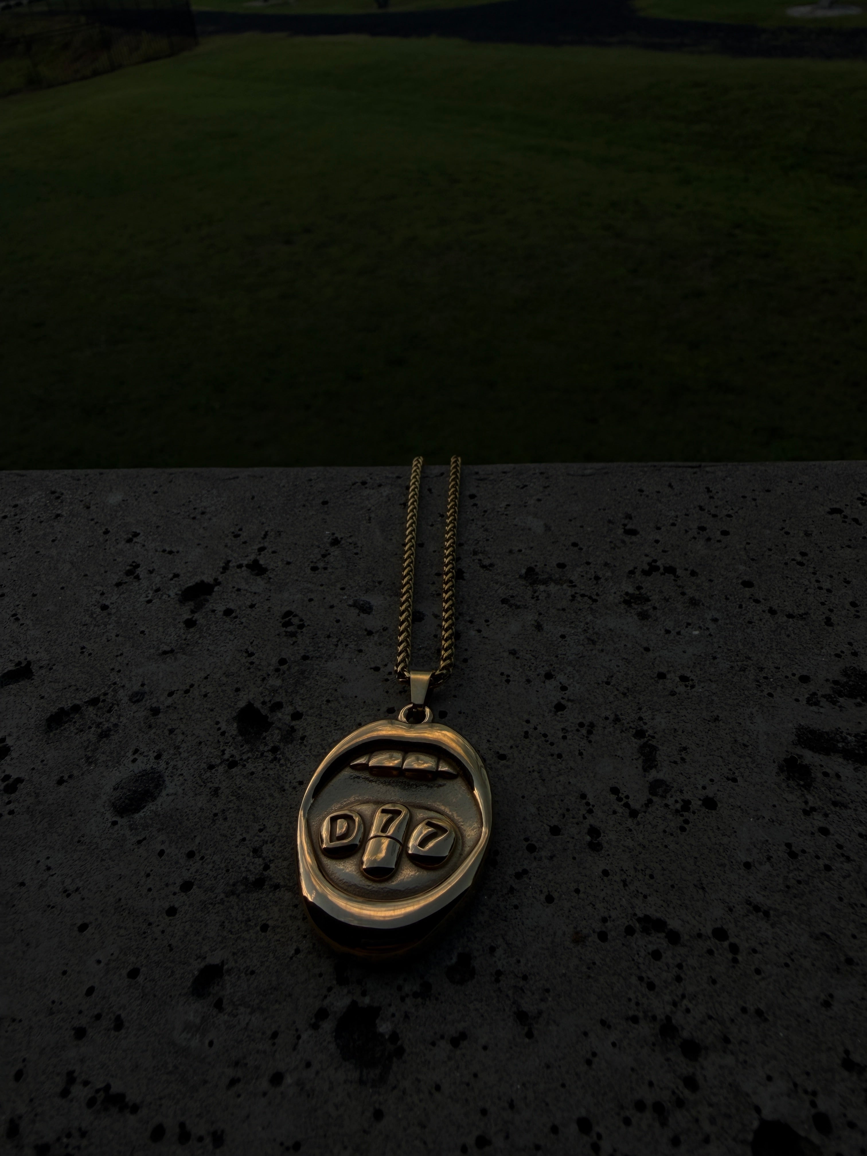 “77 Addict”Chain Vol.1 Gold