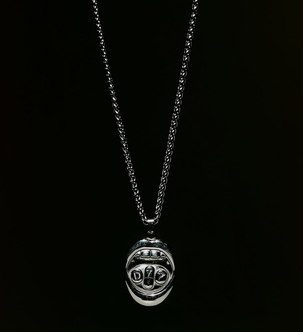 "77 Addict" Chain Vol.1